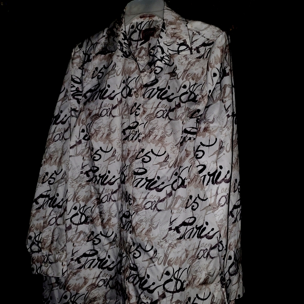 Chico's White and Black Button Down Shirt - Picture 5 of 6